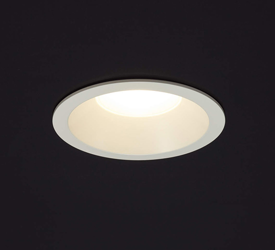 ダウンライト照明3灯(LED)
