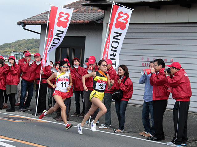 6区 11 津崎選手