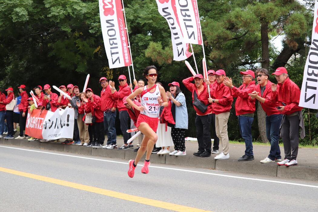 3区藤村晶菜