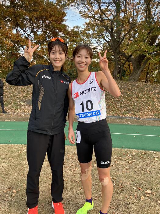 記念撮影➀（左から、小林朝・清水里名）