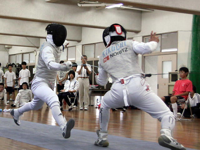 右側　菊池選手