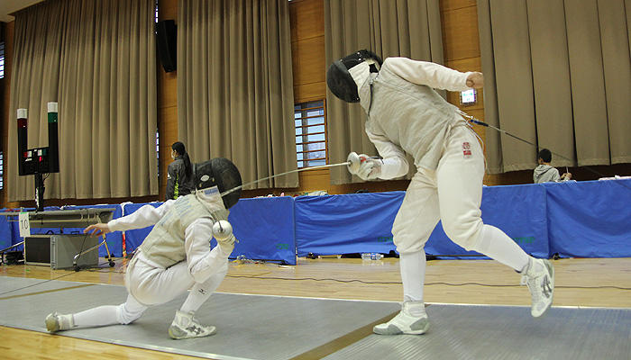 右側  馬場選手