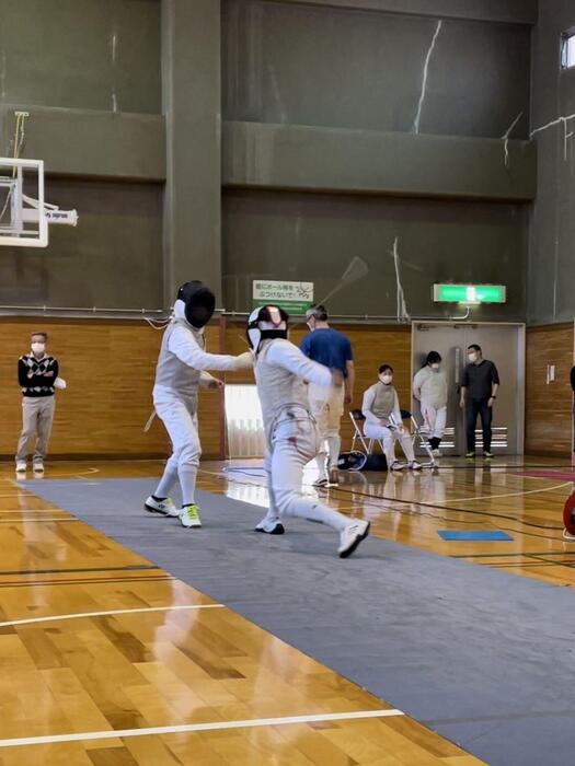 攻撃を仕掛ける馬場選手